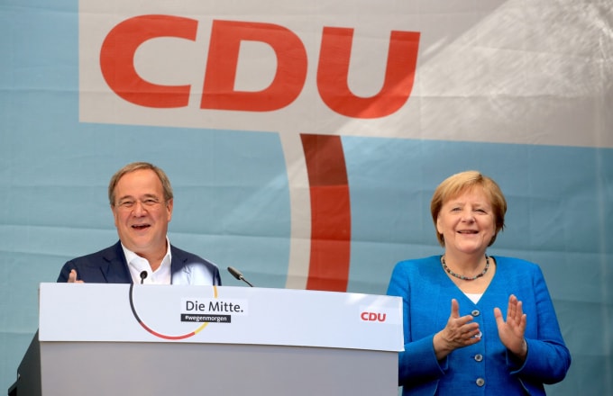 hom nay cu tri duc bo phieu quyet dinh nguoi ke nhiem thu tuong merkel hinh 1
