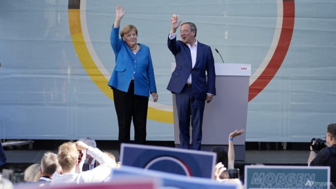 thu tuong merkel keu goi bo phieu cho laschet de on dinh dat nuoc hinh 1