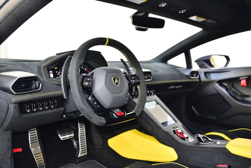 sieu xe lamborghini huracan sto duoc rao ban voi gia hon nua trieu usd hinh 7