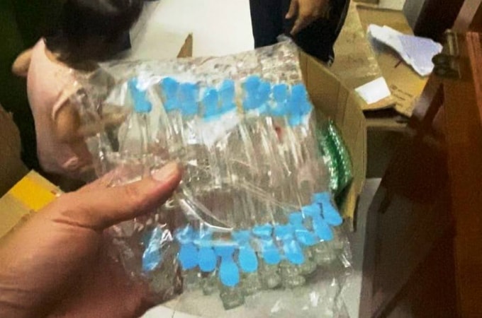 mua luong lon hang vat tu y te khong ro nguon goc ve ban kiem loi hinh 3