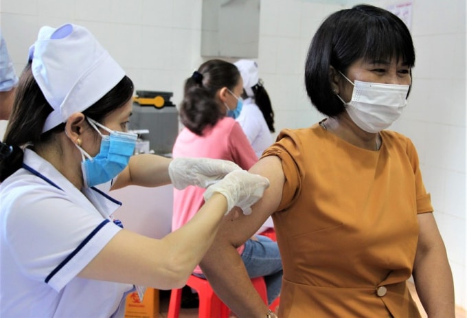khong co viec tp hcm de nghi tam ngung tiem vaccine covid 19 pfizer hinh 1