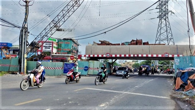 25 du an giao thong trong diem tai tp hcm tiep tuc thi cong sau ngay 1 10 hinh 1