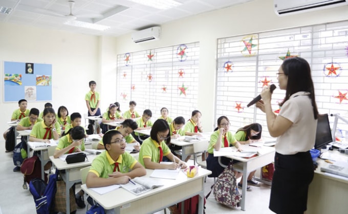 truong cong thu hoc phi 5 trieu dong co nen phat trien hinh 1