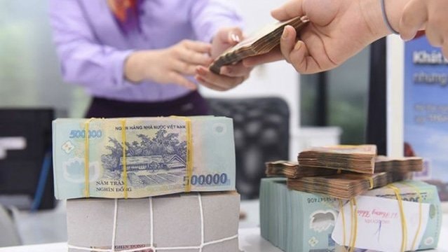 16 ngan hang da giam bao nhieu tien lai vay cho khach hang bi anh huong boi covid 19 hinh 1