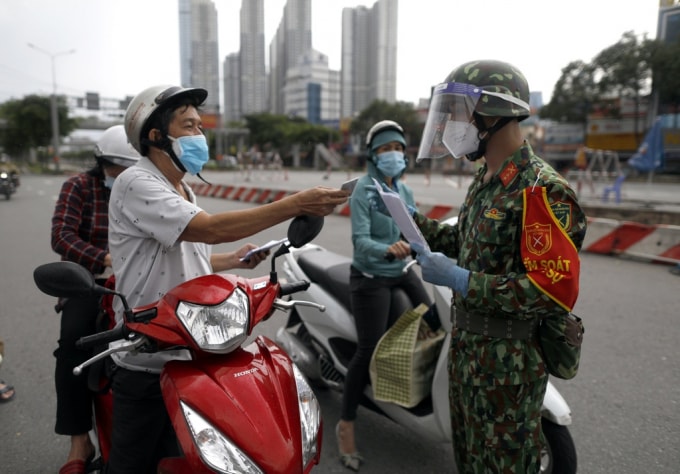 sau ngay 30 9 nguoi dan tro lai tp hcm bang cach nao hinh 2