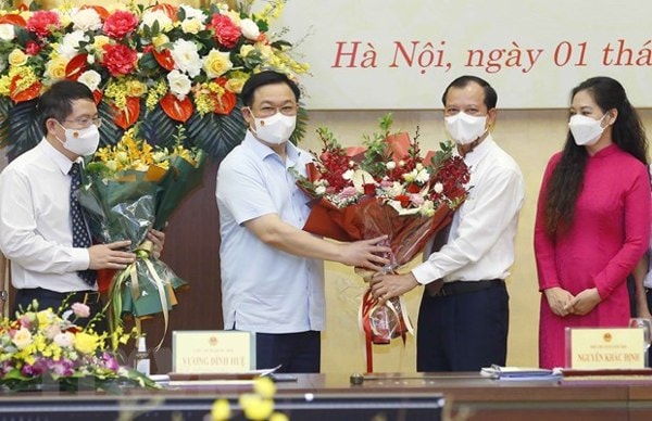 chu tich quoc hoi tiep tuc nang cao nang luc hieu qua hoat dong cua vien nghien cuu lap phap hinh 1
