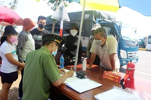 quang nam noi long di lai doi voi nguoi den tu vung xanh hinh 1