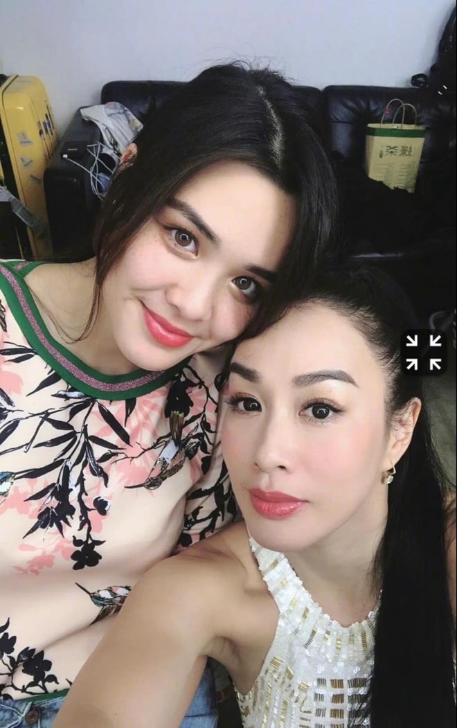 con gai cua my nhan goc viet chung le de thi hoa hau hinh 3