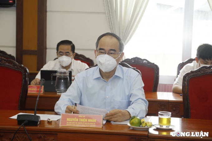 chu tich nuoc nguyen xuan phuc tuong lai con nhieu thach thuc nhung anh sang da xuat hien hinh 2
