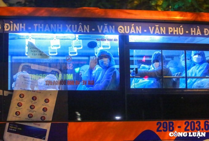 dua hon 100 f1 tai o dich bv viet duc di cach li tap trung ngay trong dem hinh 20
