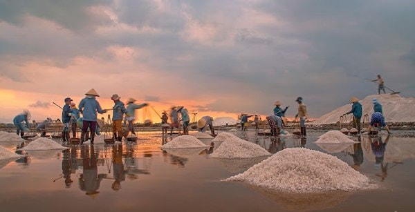 khanh hoa sap mo cua cho du khach co the xanh the vang covid 19 hinh 1