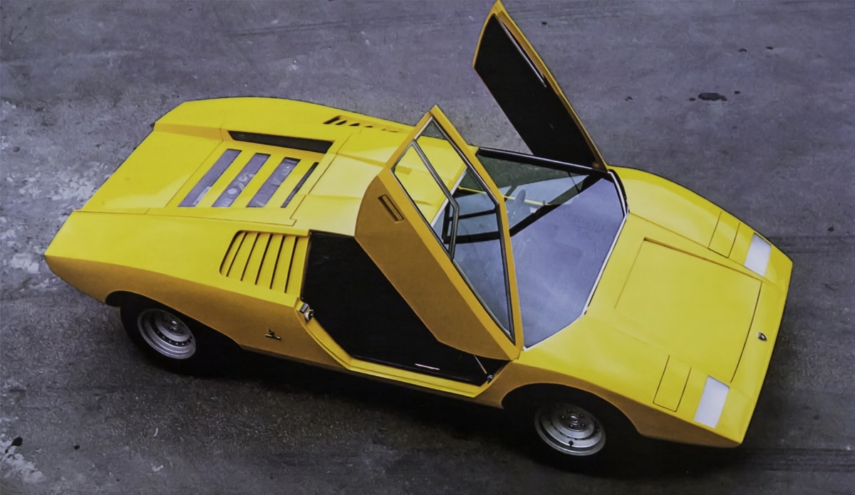 sieu xe lamborghini countach lp 500 nguyen ban duoc hoi sinh hinh 2