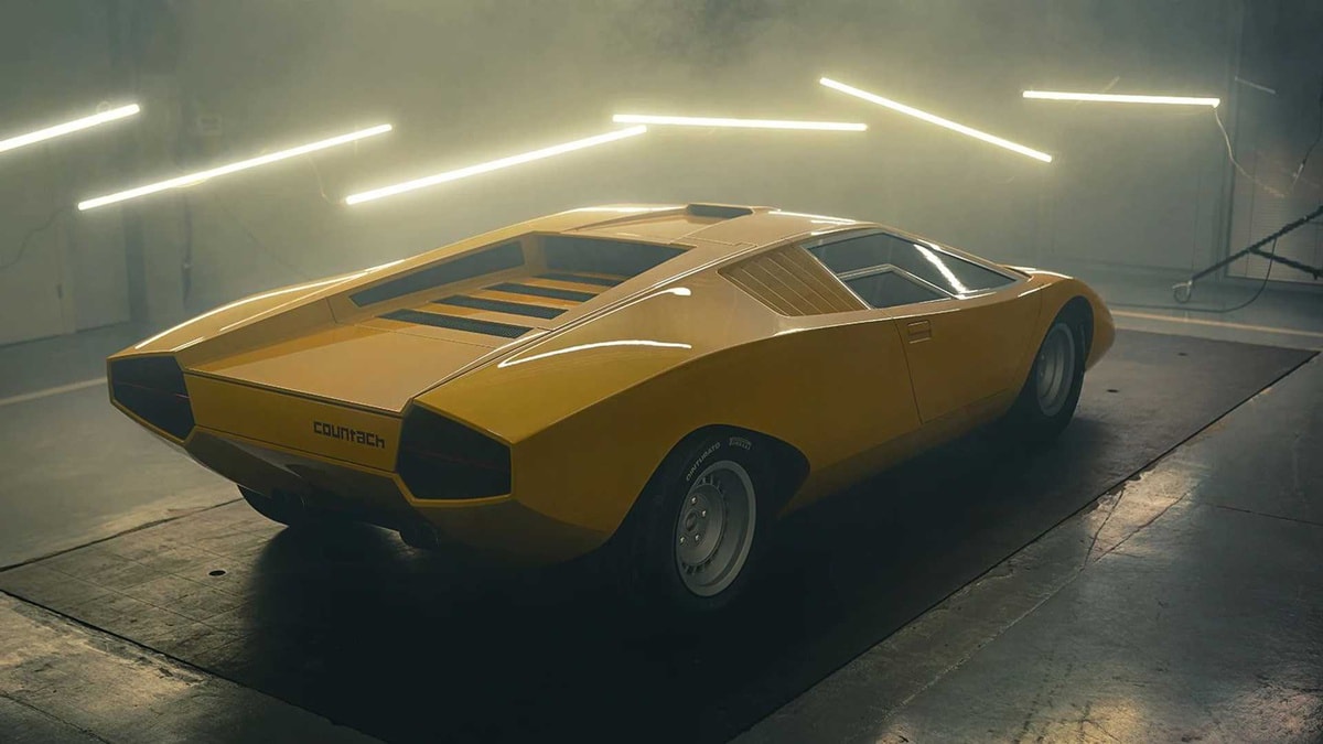 sieu xe lamborghini countach lp 500 nguyen ban duoc hoi sinh hinh 5