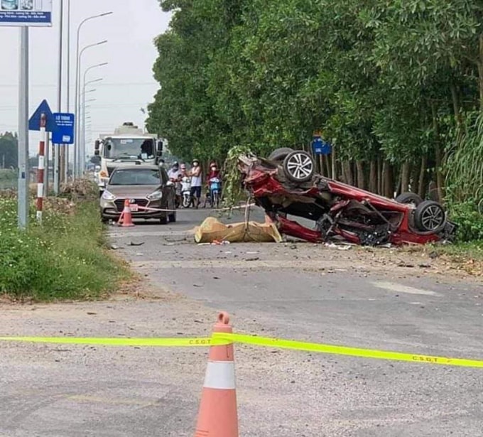 bac ninh tai nan nghiem trong tai huyen luong tai 2 nguoi tu vong tai cho hinh 1