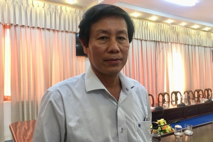 can tho tiep tuc tam dinh chi cong tac giam doc so y te de phuc vu dieu tra hinh 1