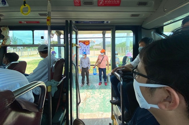 tp hcm trien khai cap can cuoc cong dan va dua mot so tuyen xe buyt hoat dong tro lai hinh 2