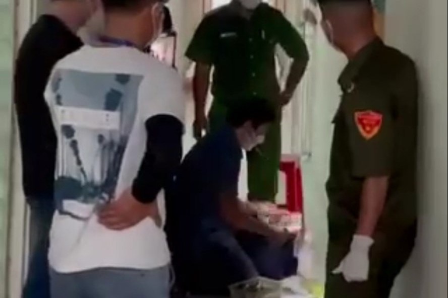 binh duong phat 2 trieu dong nguoi phu nu bi cuong che di test covid 19 hinh 1