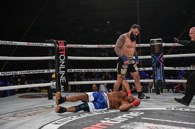 cuu vo si mma justin thornton qua doi sau 40 ngay bi knockout tai giai quyen anh tay tran hinh 2