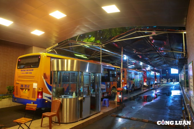 chuyen hon 1000 benh nhan va nguoi nha tu bv viet duc den 3 benh vien lon o ha noi hinh 15