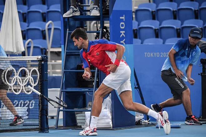 novak djokovic bi chi trich vi dap vot o the van hoi olympic tokyo hinh 1