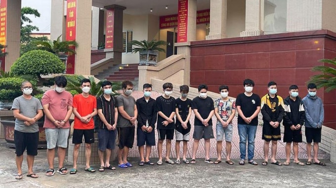 ong trum va dong pham duong day danh bac nghin ty doi dien khung hinh phat nao hinh 1