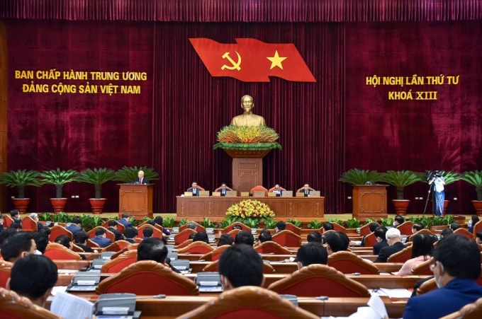 trung uong thao luan tang cuong xay dung chinh don dang hinh 1