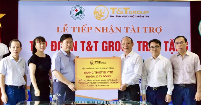 tt group tai tro 20 ty dong giup benh vien duc giang lap trung tam icu chong dich covid 19 hinh 1