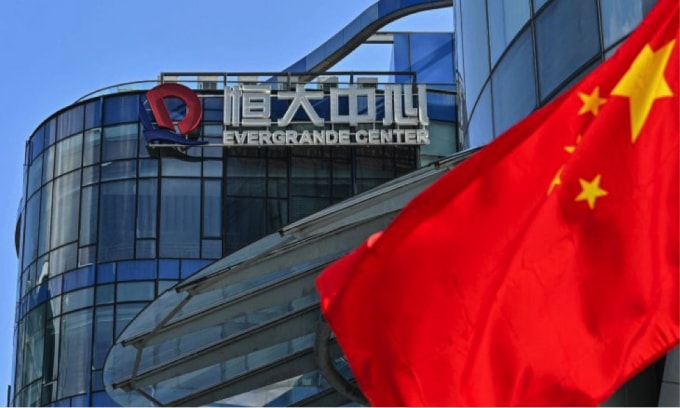 de doi lay tien tra no evergrande co the phai ban cong ty con cua minh hinh 1