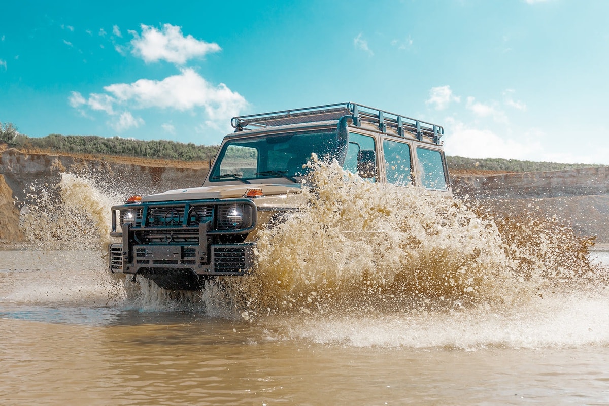 kham pha mau xe mercedes benz g class phien ban dac biet danh cho quan doi hinh 7