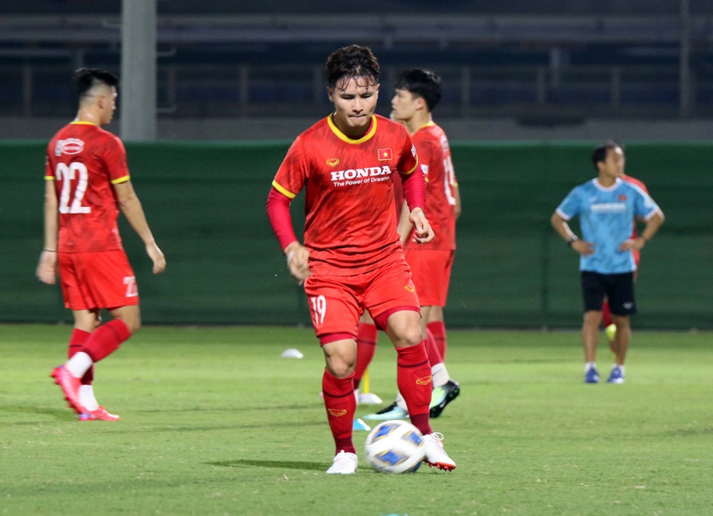 quang hai ghi ban truoc them tran dau gap tuyen trung quoc hinh 1