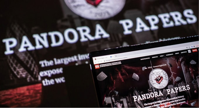 gioi tinh hoa chau a bi neu ten trong ho so pandora hinh 1