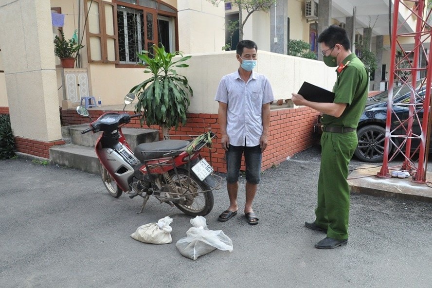 hai duong bat giu doi tuong mua ban dong vat hoang da quy hiem hinh 1