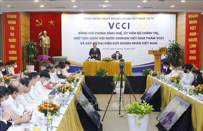 doi ngu doanh nhan luon la luc luong xung kich trong su nghiep cong nghiep hoa hien dai hoa dat nuoc hinh 1