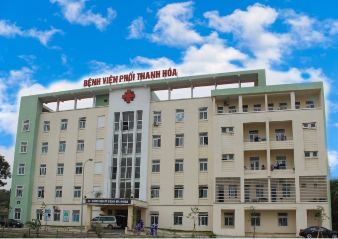 vi sao pho giam doc benh vien phoi thanh hoa xin tu chuc hinh 1