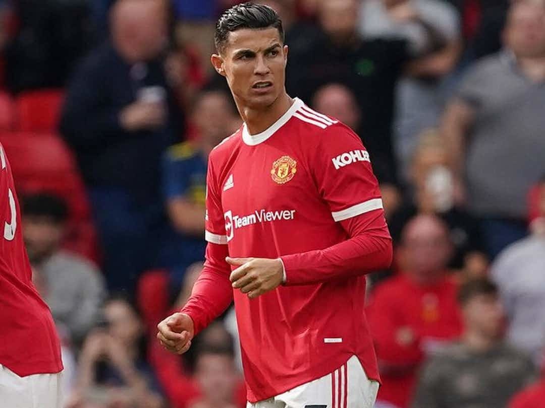 cristiano ronaldo co ten trong danh sach ung vien gianh qua bong vang 2021 hinh 1