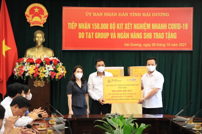 tap doan tt group va ngan hang shb ho tro tinh hai duong 150000 bo kit xet nghiem nhanh covid 19 hinh 1