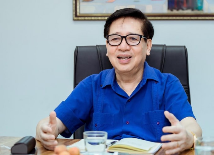 khen thuong la phai thuc chat khac phuc triet de tinh hinh thuc hinh 1