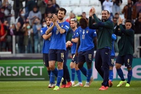 thang thuyet phuc bi italia gianh hang 3 uefa nations league hinh 1