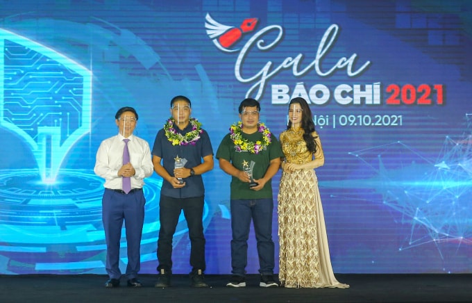gala bao chi 2021 lang dong cam xuc cham den vinh quang hinh 4