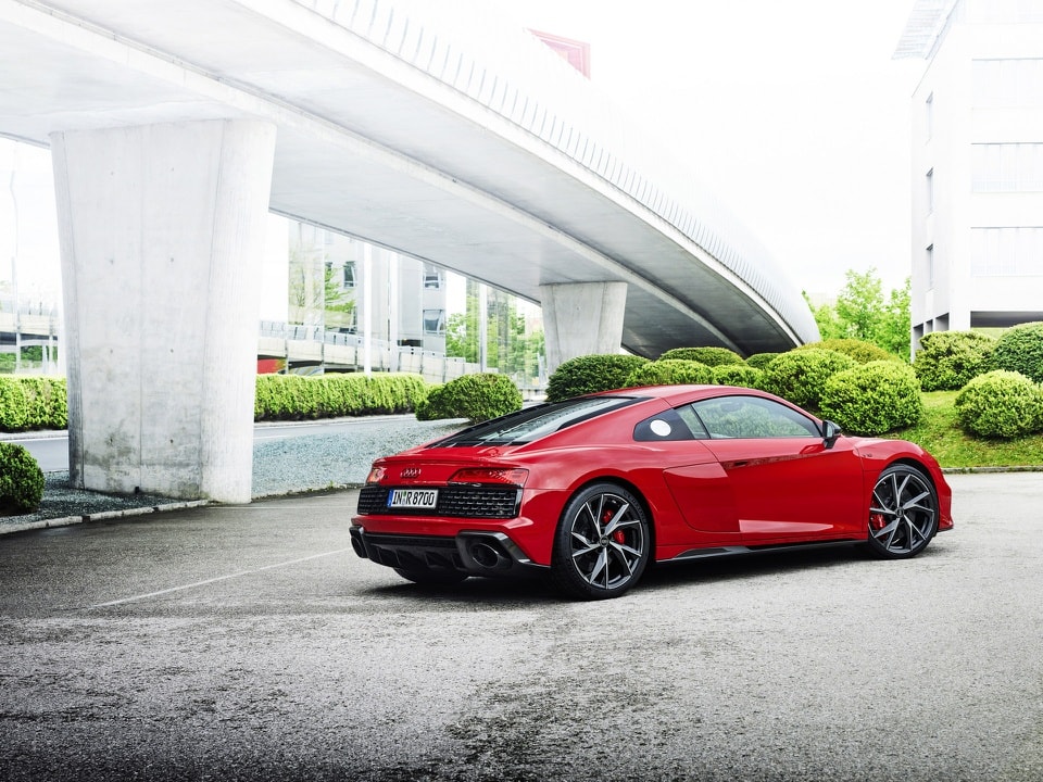 kham pha mau xe audi r8 v10 performance 2022 so huu dong co v10 manh 562 ma luc hinh 2