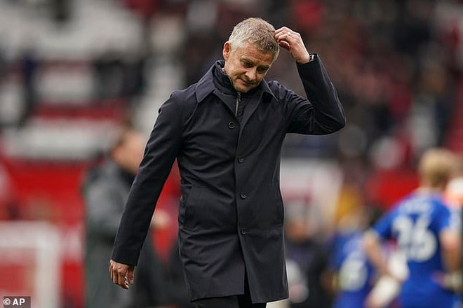 huan luyen vien solskjaer bi chi trich tham te vi ronaldo hinh 1