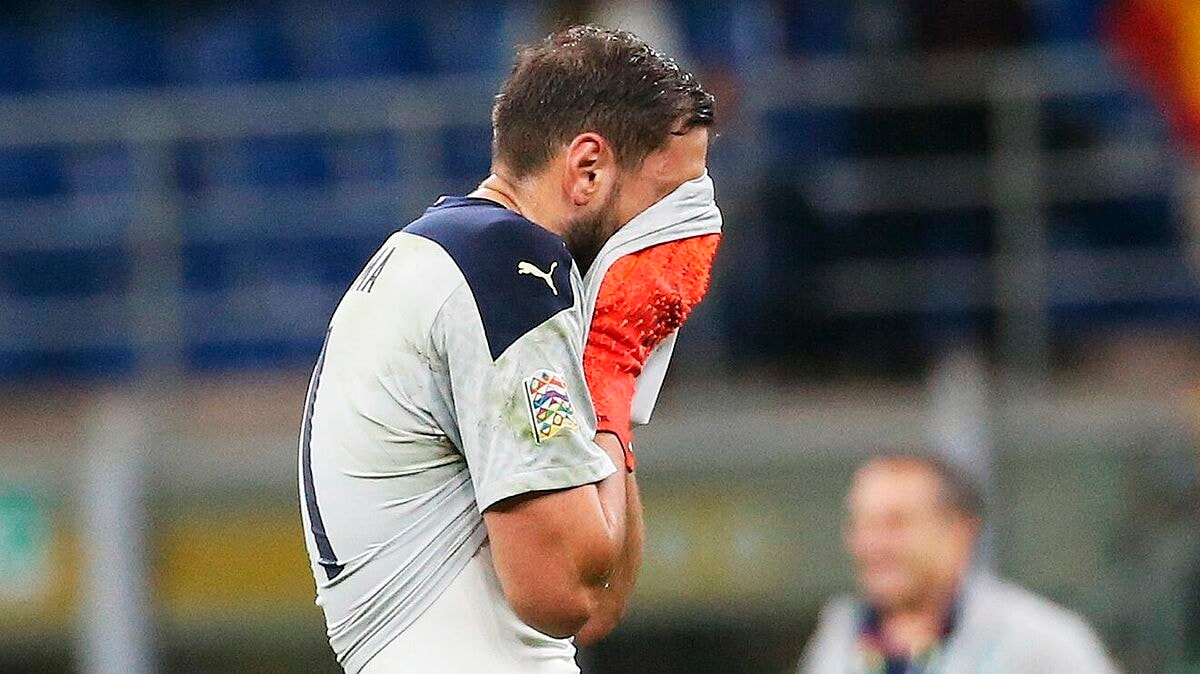 nhung kho khan cua thu thanh gianluigi donnarumma o hien tai hinh 1