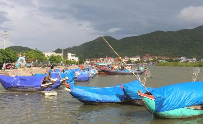 bao so 8 ha tinh cam bien tu 9h ngay 12 10 hinh 1
