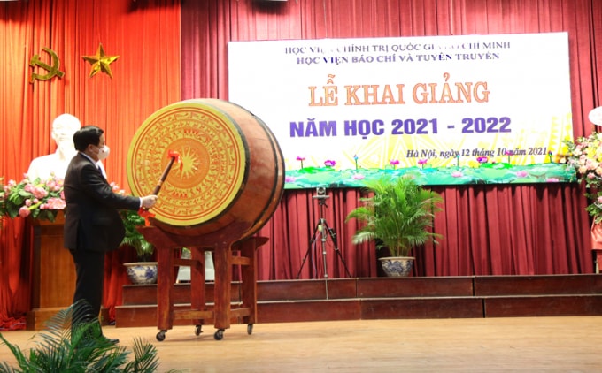 hoc vien bao chi va tuyen truyen long trong to chuc le khai giang nam hoc moi 2021 2022 hinh 6