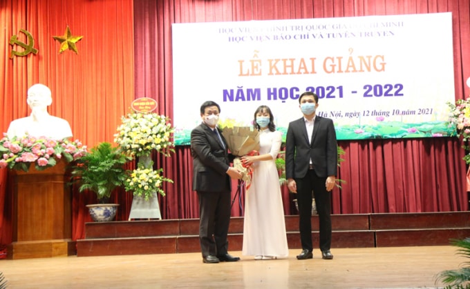 hoc vien bao chi va tuyen truyen long trong to chuc le khai giang nam hoc moi 2021 2022 hinh 7
