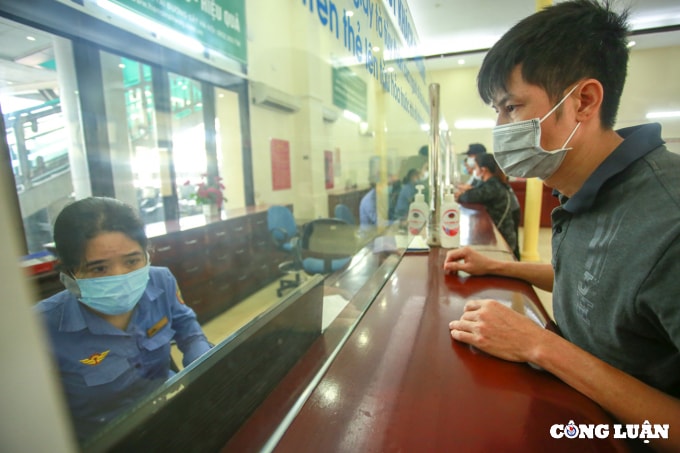 ha noi cac ben xe khach tat bat chuan bi don khach ga tau mo ban ve tro lai hinh 15