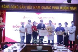 tong cuc du lich han quoc tai viet nam chung tay tiep suc luc luong tuyen dau chong dich hinh 1