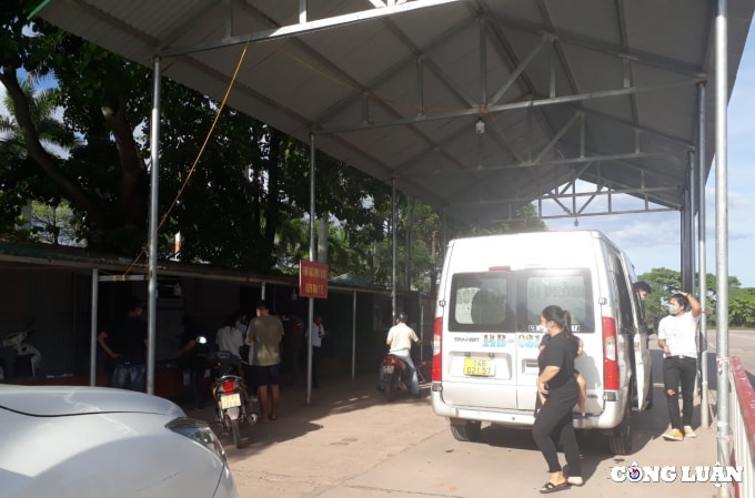 quang ninh ban hanh quy dinh moi doi voi nguoi dan ra vao dia ban tinh hinh 1