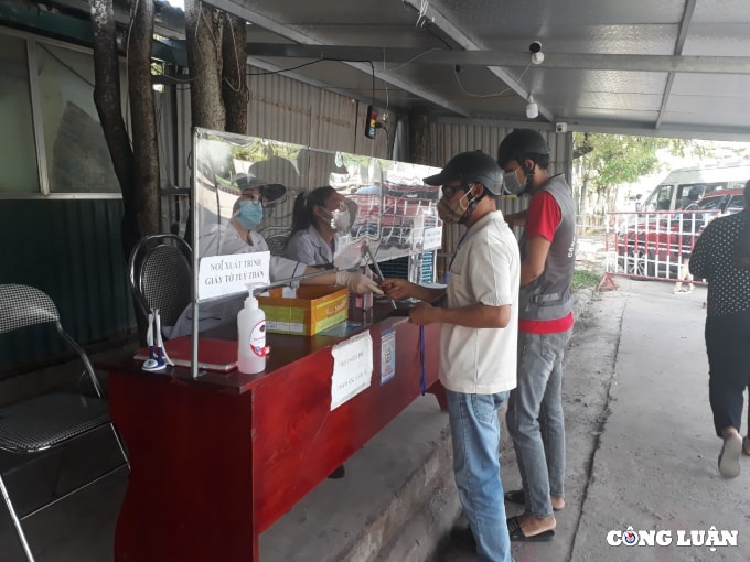 quang ninh ban hanh quy dinh moi doi voi nguoi dan ra vao dia ban tinh hinh 2