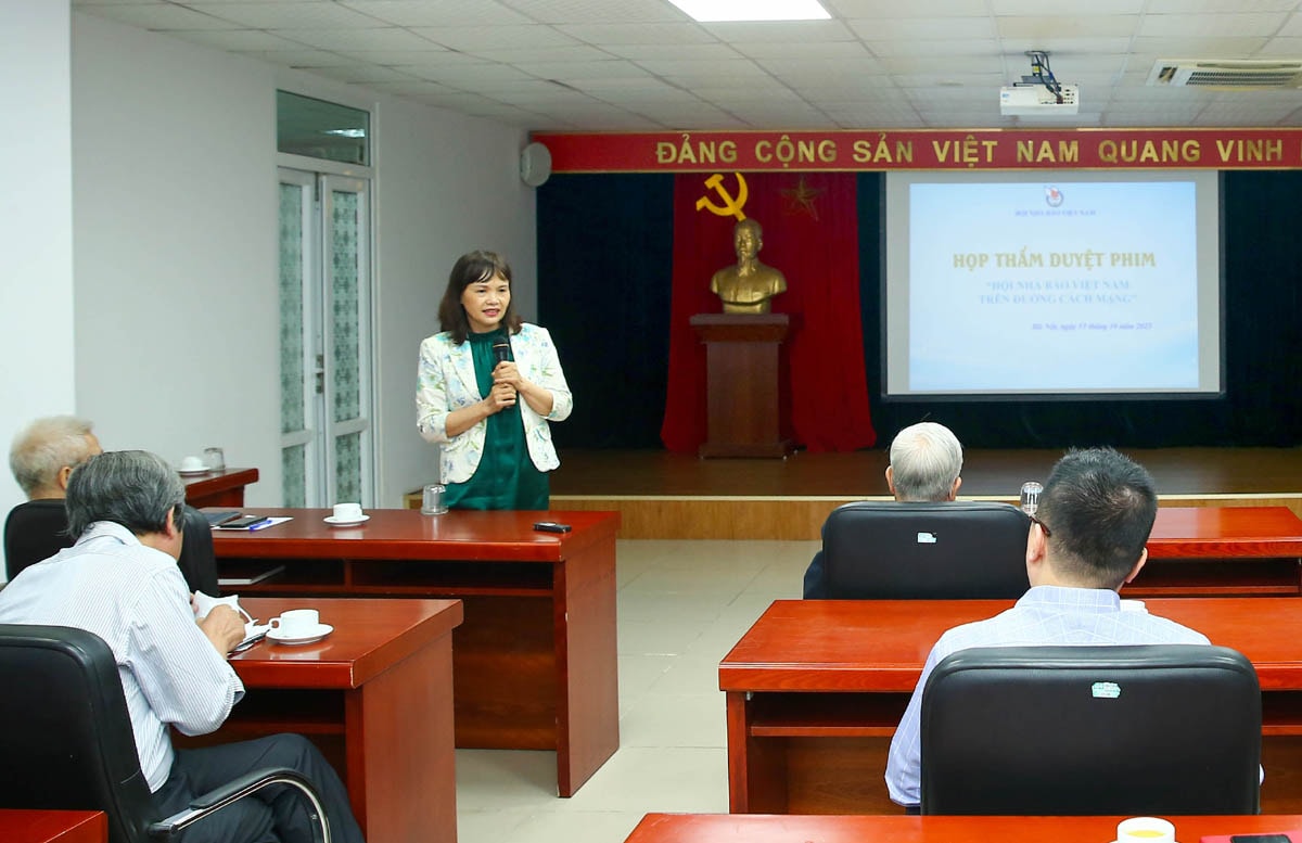 se som hoan thien va cho ra mat bo phim dau tien ve lich su hoi nha bao viet nam hinh 5